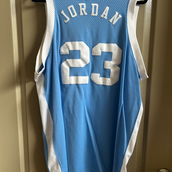 VTG MADE IN USA 80' s  NIKE N.CAROLINA TAR HEELS JORDAN AUTHENTIC JERSEY SIZE 48 - Picture 9 of 16